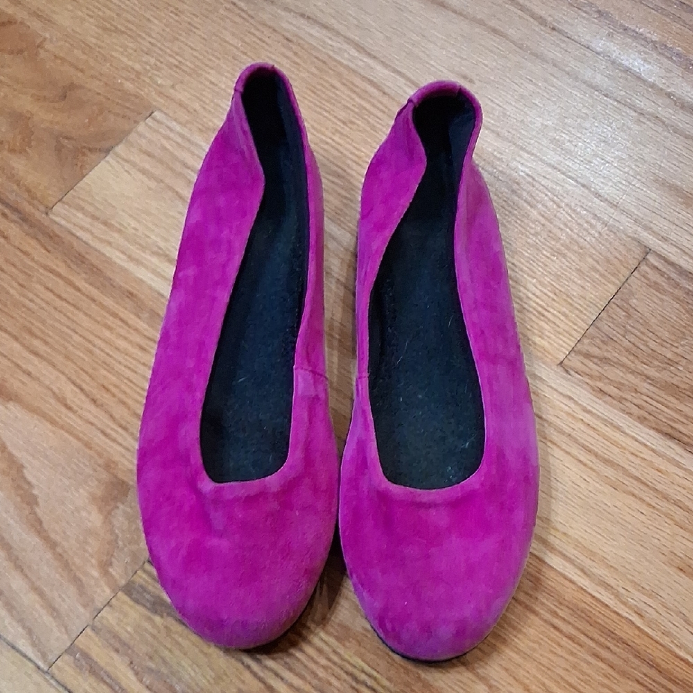 Vibrant Fuchsia Suede Loafers